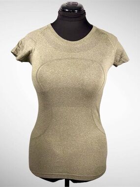 Women’s Lululemon Heathered Fatigue Green Swiftly Tech Crew Neck Tee Size 6